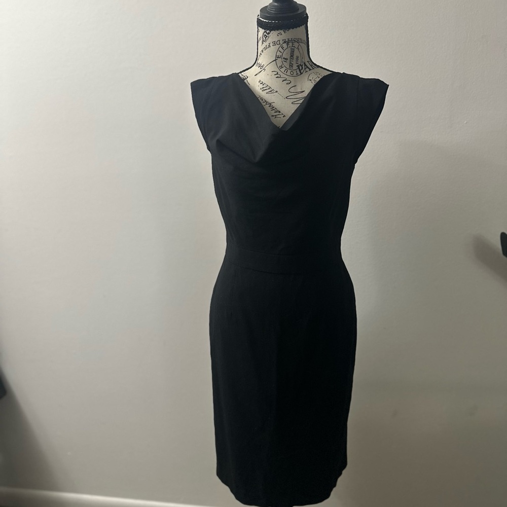 Banana Republic Classic Stretch Midi Dress. Sz 0